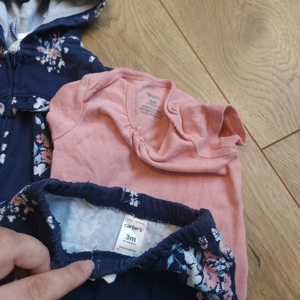 Floral Baby Outfit Set with Hoodie and Bodysuit